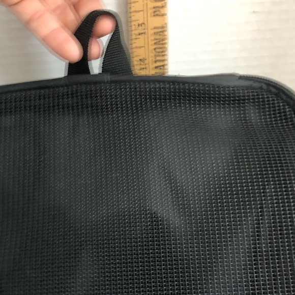 Black Mesh Backpack for Pets - Picture 3 of 11